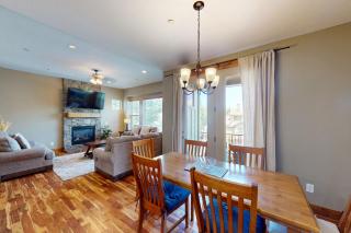 The Kamas Clubhouse - 2