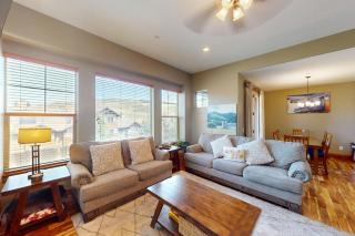 The Kamas Clubhouse - 7