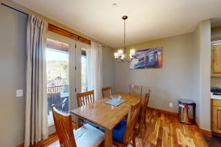 The Kamas Clubhouse - 4