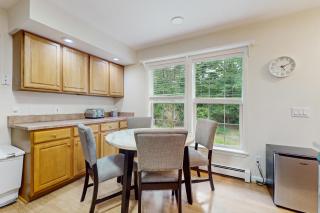 Breezy Beach Escape - 2