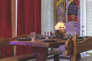 Stay at Hogwarts Harry Potter's Home, Free Parking, Pets Allowed - 1