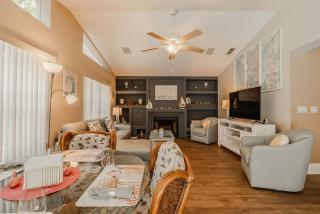 Beautiful 3-bedroom, 2.5 - bathroom pool home - Villa Nine Palms - 6