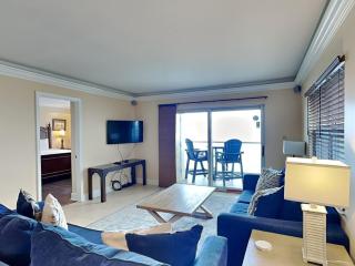 Regency Towers #808 East - 4