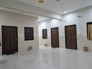 Hotel MD Family Stay - Affordable Premium Rooms - Vrindāvan - 8