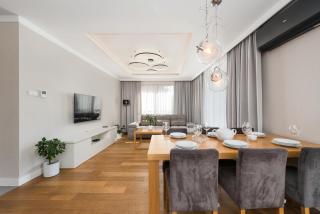 Old Town Luxury Apartments - 1