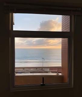 Flat praia a beira-mar - 6