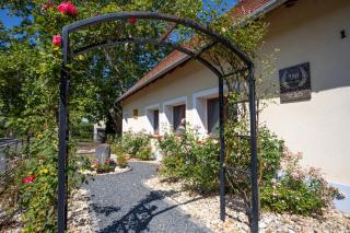 Nora Guest House - Happy Rentals - Nagygörbő - 9