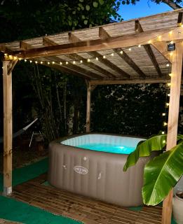 Le Clos du Moulin Dijon,sa piscine, son jardin, au calme, la campagne à la ville - Dijon - 8
