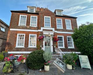 The Mansion House Hotel - Holbeach - 0