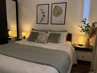 A comfortable one-bedroom apartment, ideally located in the city center - 9