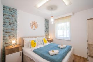 Sunshine Resort Blue Apartman - Zamárdi - 7