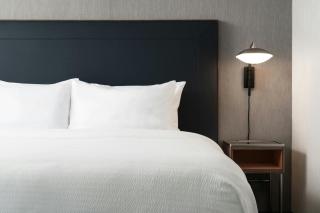 Courtyard Cleveland Beachwood - 6