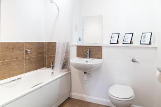 2 Bed Apt next to Cube, Mailbox - Birmingham City Centre With BALCONY & FREE SECURE PARKING - Smart TV's - Birmingham - 6
