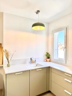 Terrasse plein sud, confort, clim, 2 mn du Vieux Port - 2