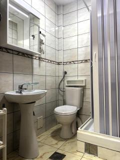 Lyon Apartments - Budva - 9