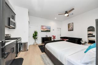Luxe Private Studio - Houston - 9