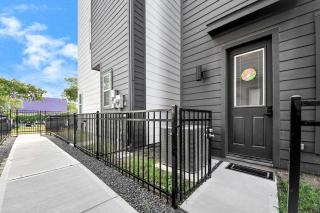 Luxe Private Studio - Houston - 4