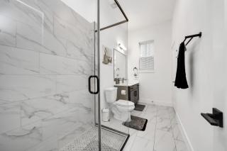 Luxe Private Studio - Houston - 2