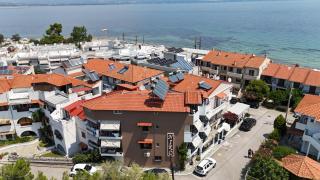 Haus Niko Apartments and Suites - Nea Potidaea - 9