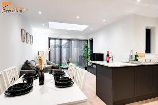 New Build Haven - City Centre - Parking - Manchester City Stadium - 0