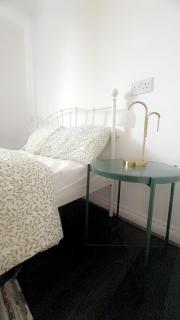 Nilly apartment Richmond Close Birmingham b20 - Birmingham - 9
