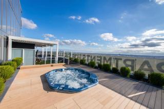 Elevated Escape - 2BR w Gym & Rooftop Spa - 0