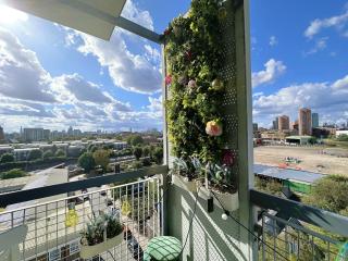 Comfy Stylish Unit Near Canary Wharf l Top Floor Ideal for Business and Leisure Privacy l No Minimum Stay I - 4