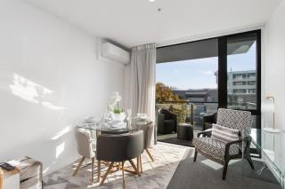 Stylish City Apartment with Balcony and Parking - 2