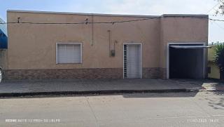 Casa proxima a zona comercial - Rivera - 0