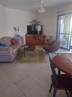 Apartamento à uma quadra da praia - 0