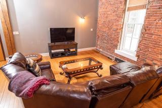 Georgia Street 4 Bedroom Condo Downtown - 5