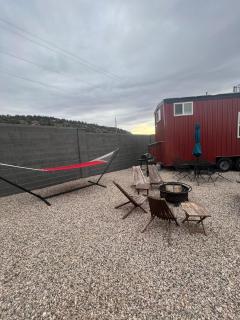 Addies Place Tiny Home with Epic Mountain and Sunset Views - 4