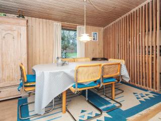6 person holiday home in Glesborg-By Traum - 4