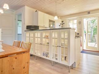 5 person holiday home in Nexø-By Traum - 6