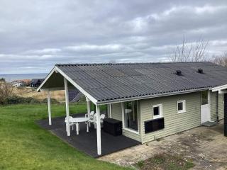 6 person holiday home in Brenderup Fyn-By Traum - Vedelshave - 0