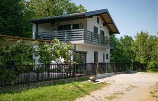 Nice Home In Draganic With House A Panoramic View - Draganići - 0