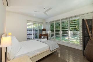 Roya on Mission - Beachfront - Wongaling - Family - Mission Beach - 3