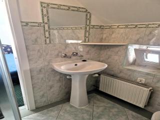 Comfortable double room close to the promenade - 3