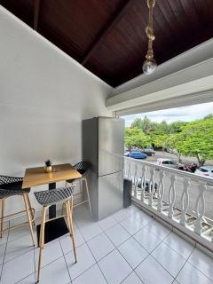 T2 cosy avec mezzanine, piscine & plage à pied - 7