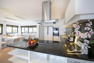 V231 Beachfront 3BR Pool Villa Stunning Seaview - 7