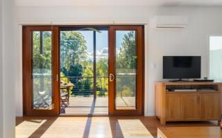 Lilypad Luxury Cabins - 1