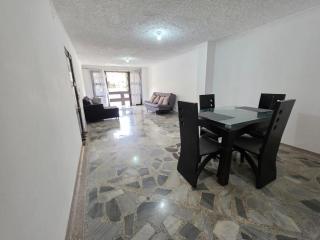 Apartamento en laureles 3 - 3