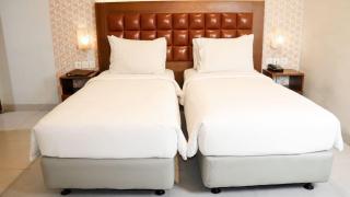 Pakons Prime Hotel - Tangerang - 9