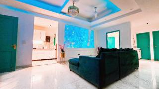 Mykonos Sky Penthouse Rooftop Pool 150" Cinema - Gurgaon - 0