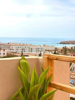 shared room , balance surf camp , feel home , let's create memories together - 5