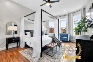 Luxury 4-BR with Free Parking in Heart of DC - Steps to Metro - 0
