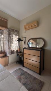 ANHAAZ Lakefront Retreat - 9