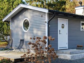 4 person holiday home in LÖDDEKÖPINGE - Löddeköpinge - 0