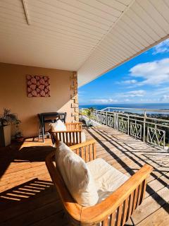 Airport Pamatai Room - 7