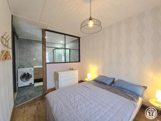 Maison spacieuse Périgord Pourpre avec piscine partagée - FR-1-616-498 - 1